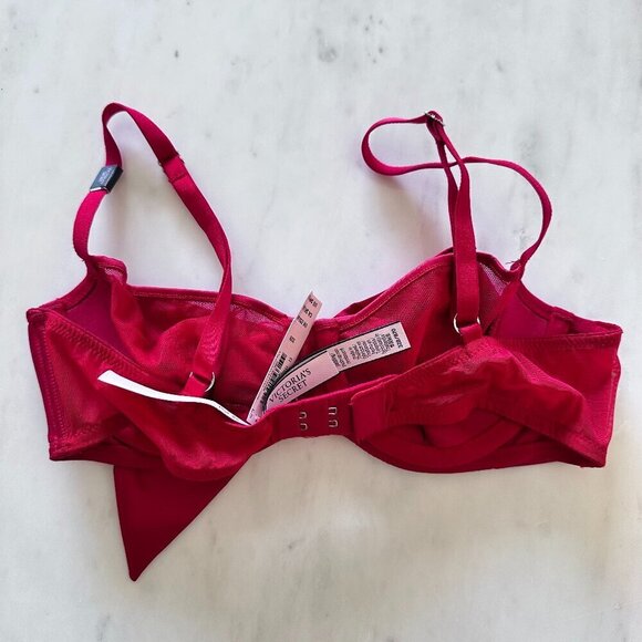 Victoria’s Secret Dream Angels Christmas Bow Lightly Lined Sexy Lingerie NWT 32B - Picture 2 of 5